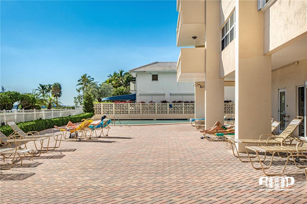 SKY HARBOUR EAST - Residential