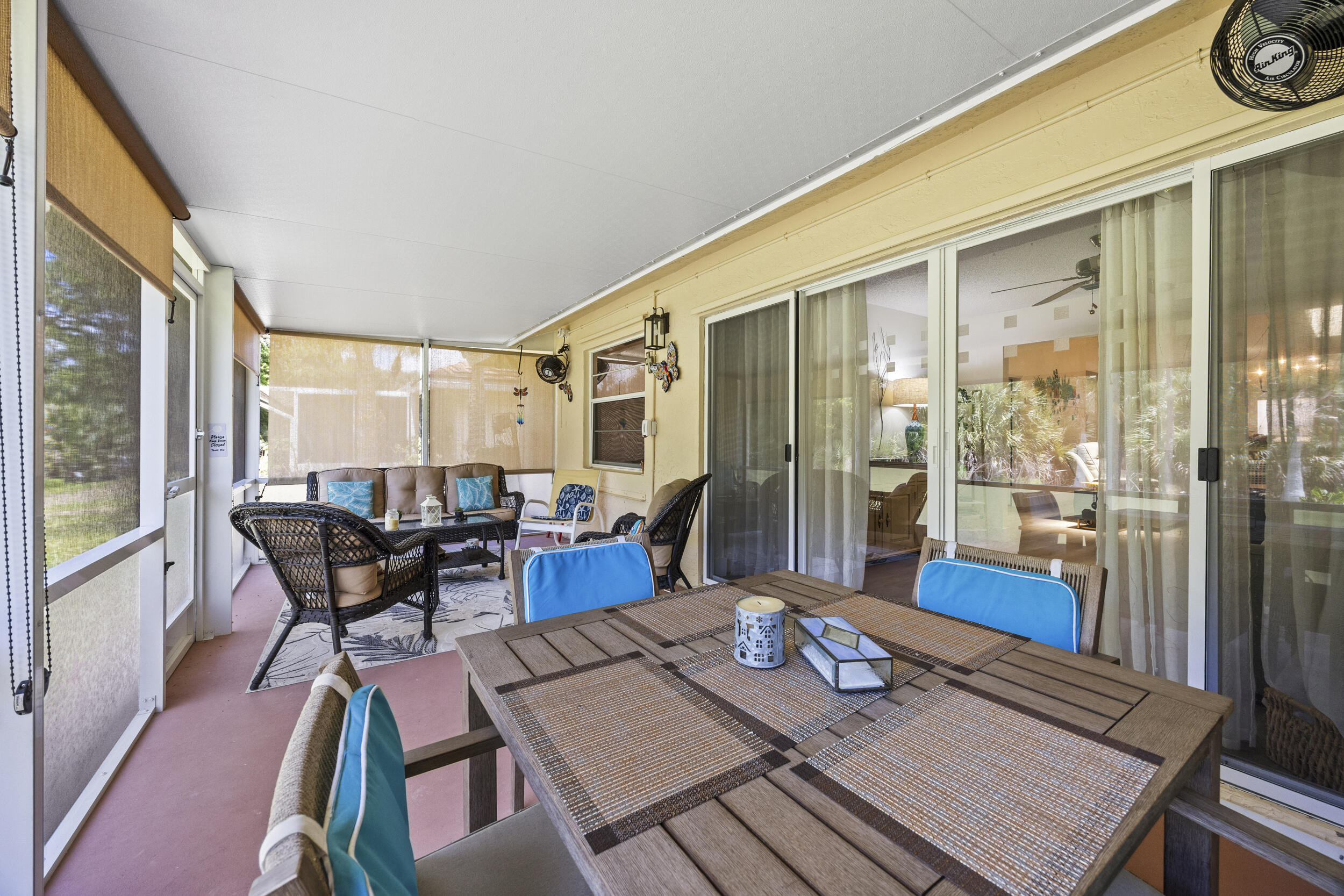 WHISPERING SOUND - Residential