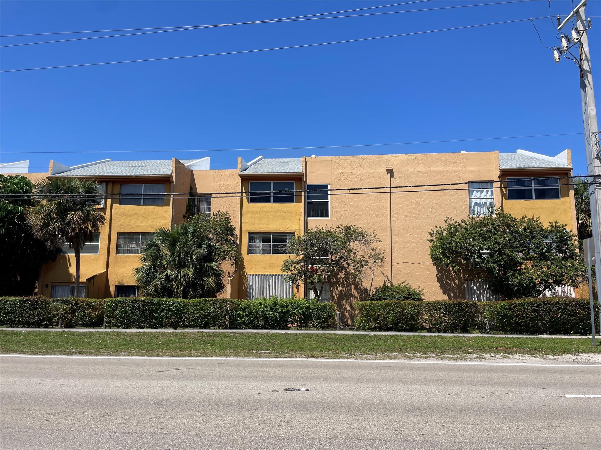 THE GARDENS OF BURNHAM - Residential