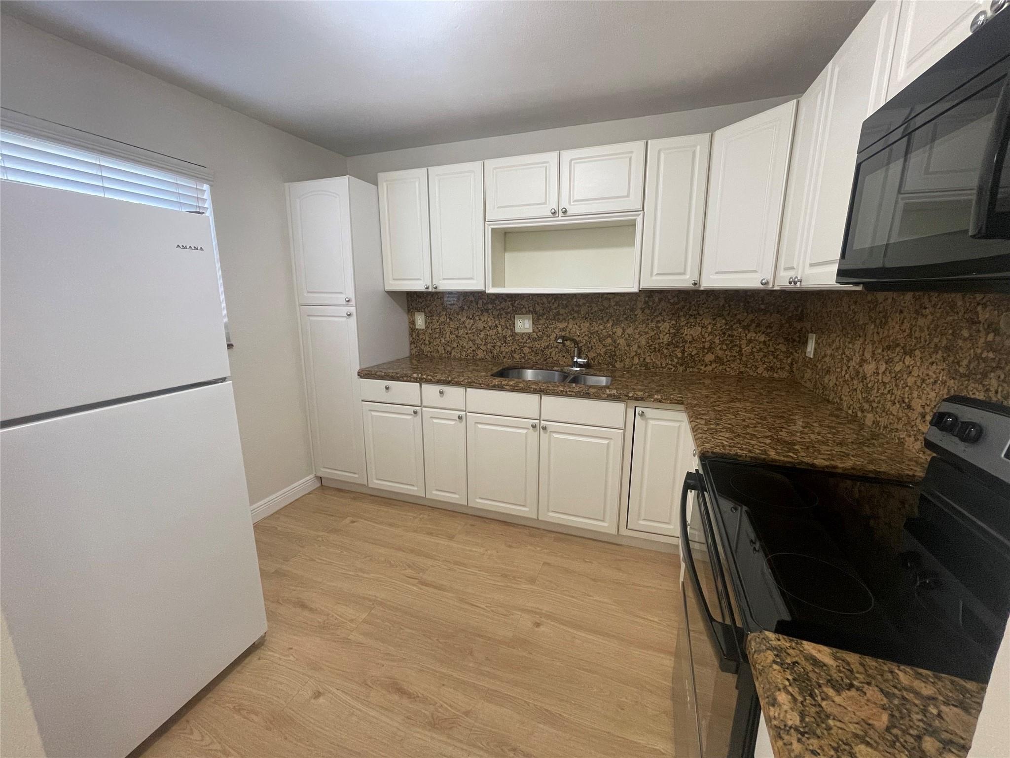 THE GARDENS OF BURNHAM - Residential