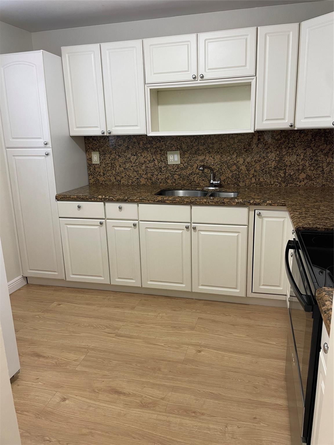 1891 SW 81 AVE 201