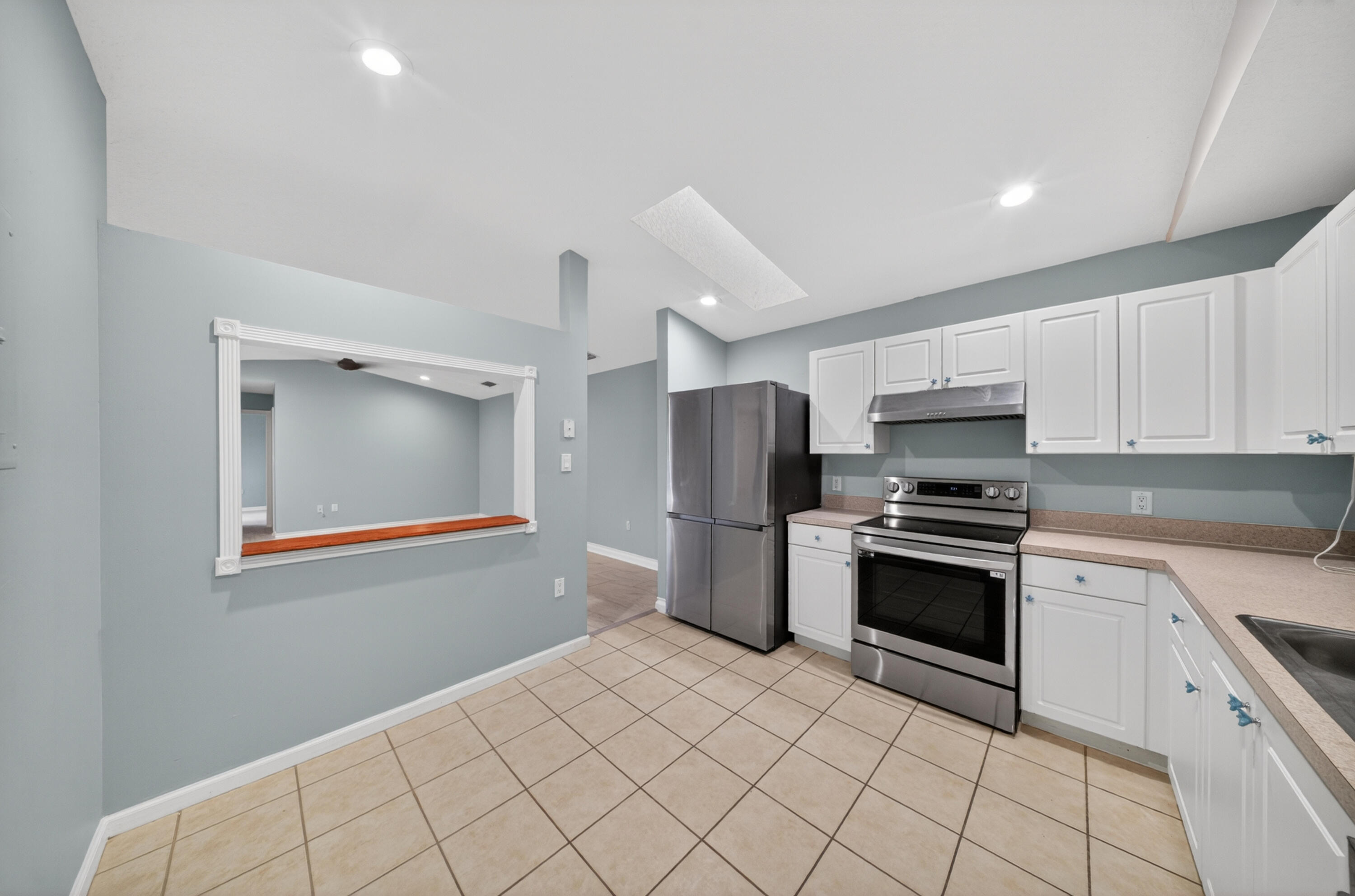 1567 Pheasant Walk B