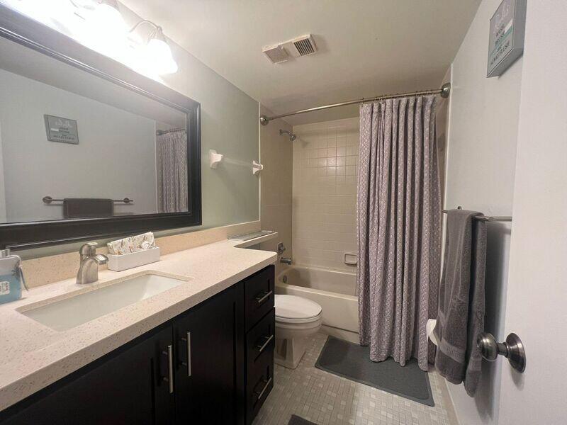 Lavers Resort & Racquet - Residential Lease