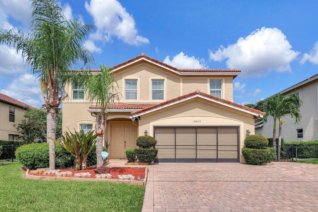Photo of 2073 SW Bayshore Boulevard, Port Saint Lucie, FL 34984 (MLS # R11013348)