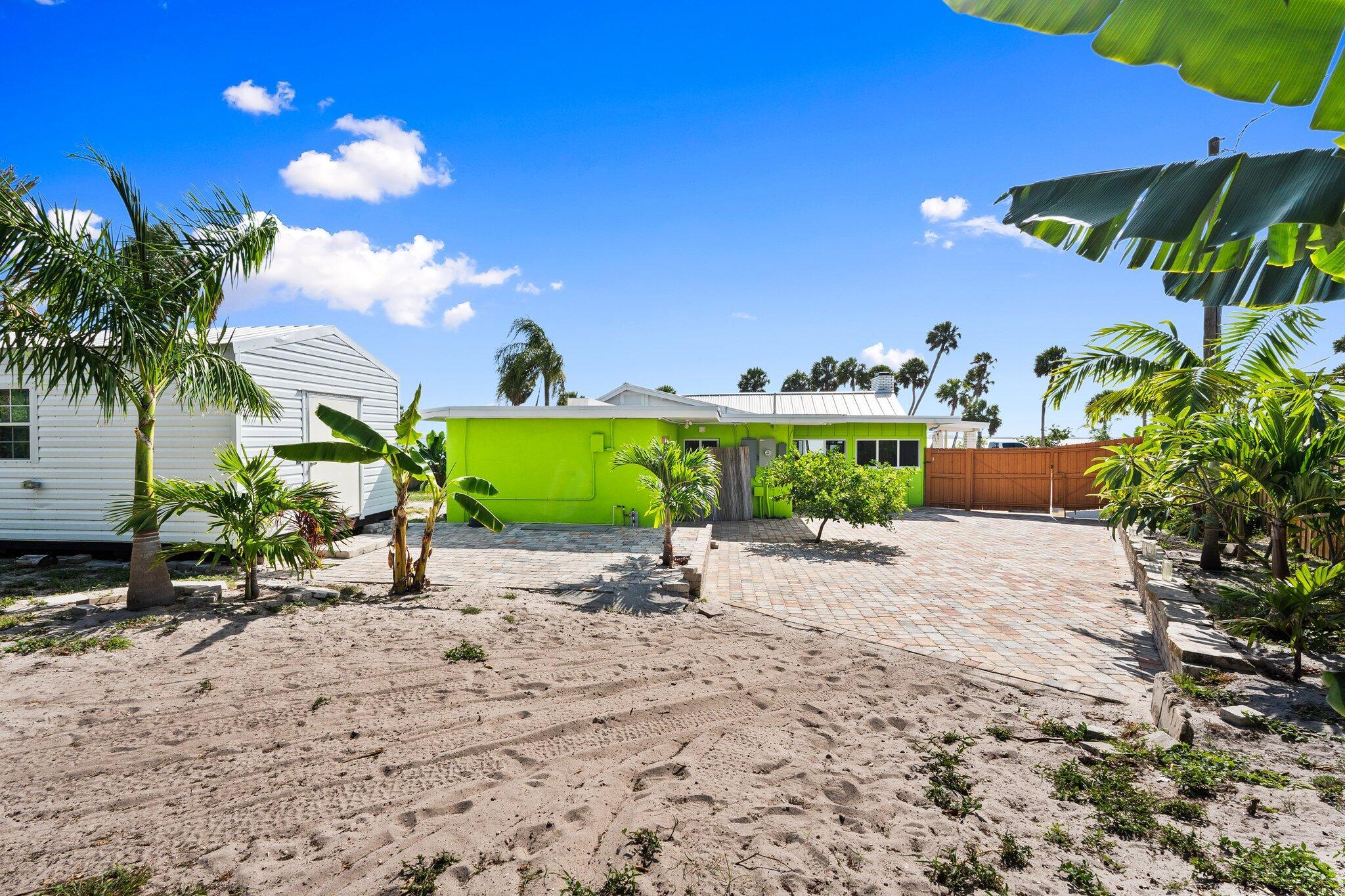 J O FRIES SUBDIVISION - Residential Lease