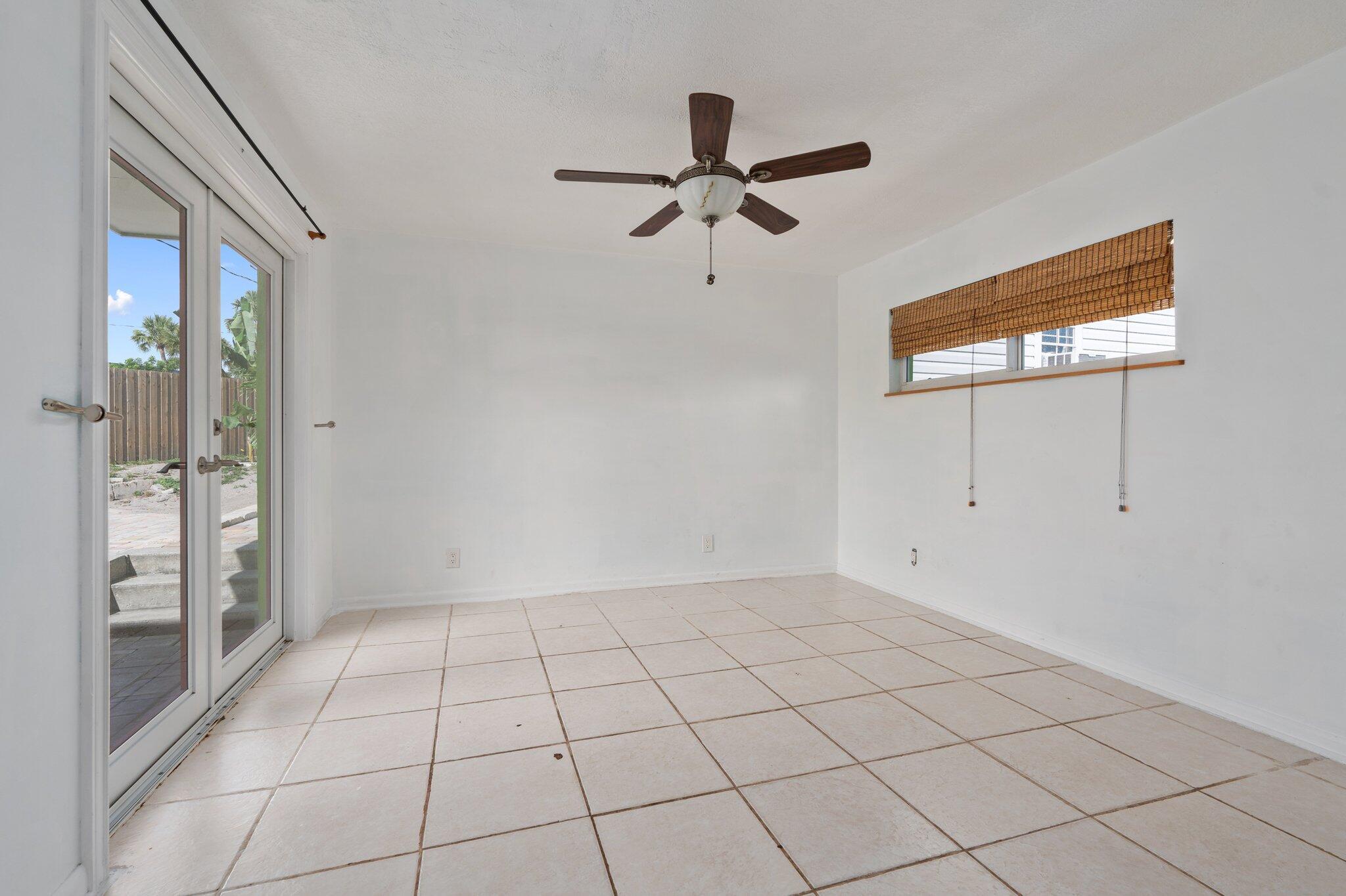 J O FRIES SUBDIVISION - Residential Lease