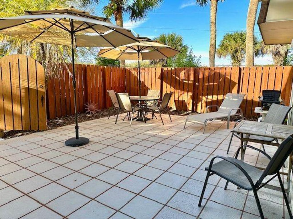 Photo of 3014 30th Court, Jupiter, FL 33477 (MLS # R10982490)