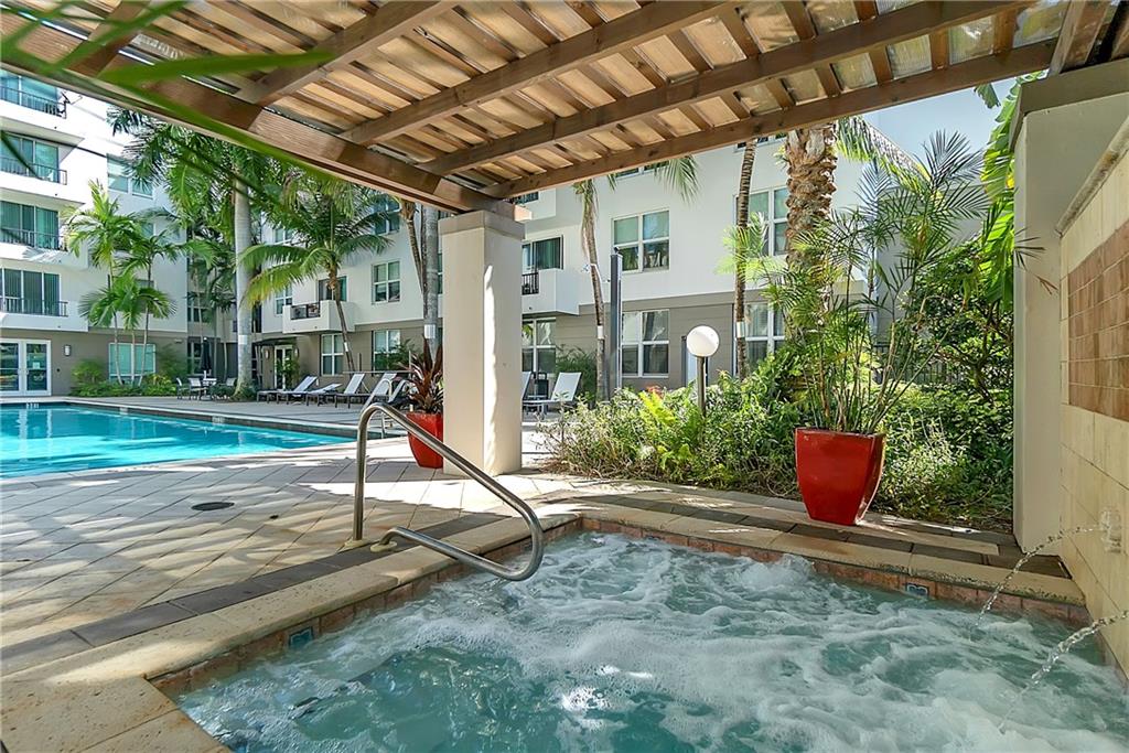 Lauderdale One - Residential