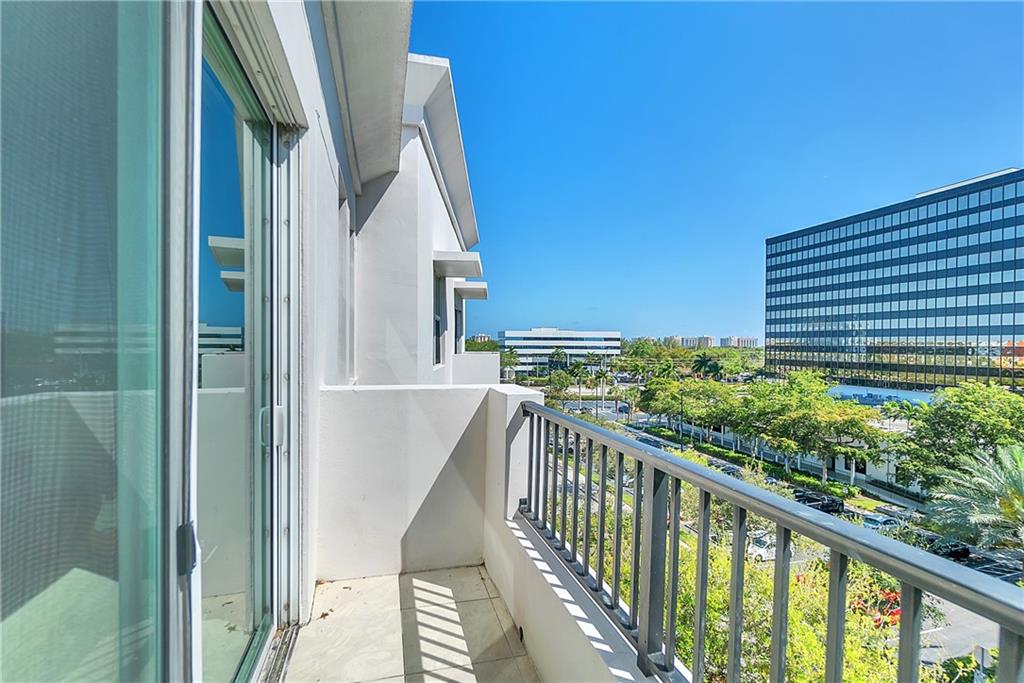 Lauderdale One - Residential