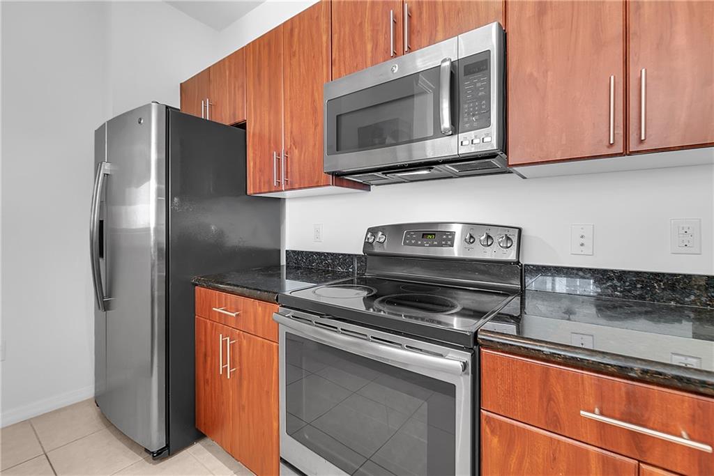 Lauderdale One - Residential