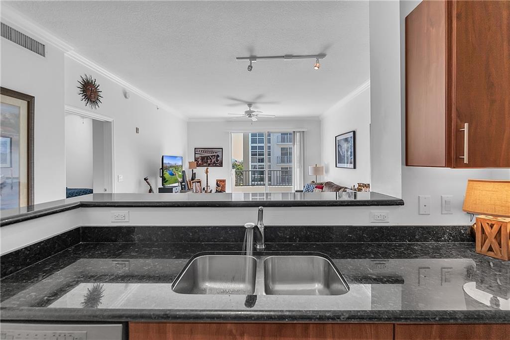 Lauderdale One - Residential