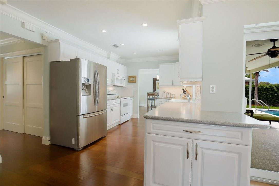 Coral Villas 47-45 B - Residential