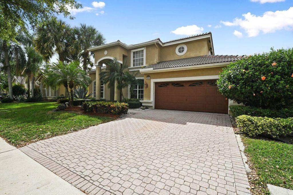 Photo of 10037 Lexington Estates Boulevard, Boca Raton, FL 33428 (MLS # R11068110)