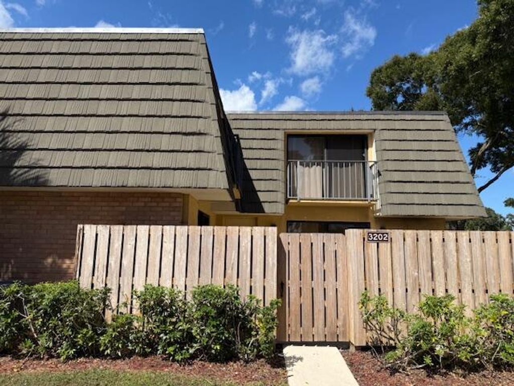 Photo of 3202 32nd Way, West Palm Beach, FL 33407 (MLS # R11135355)
