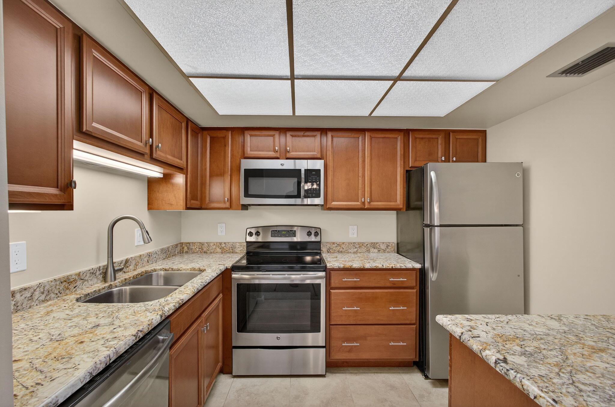OAK COURT CONDO - Residential