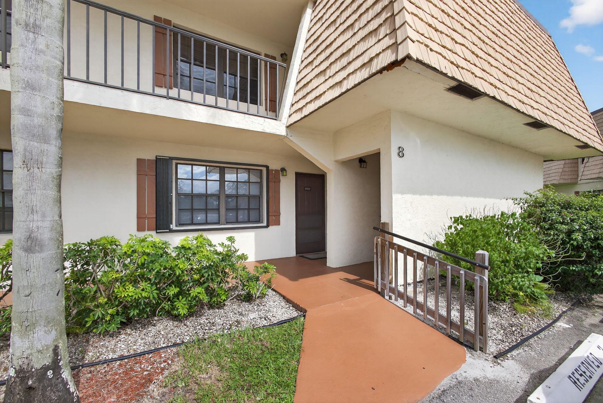 OAK COURT CONDO - Residential