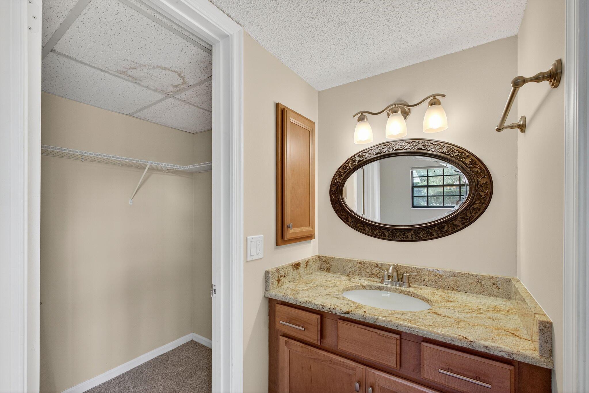 OAK COURT CONDO - Residential