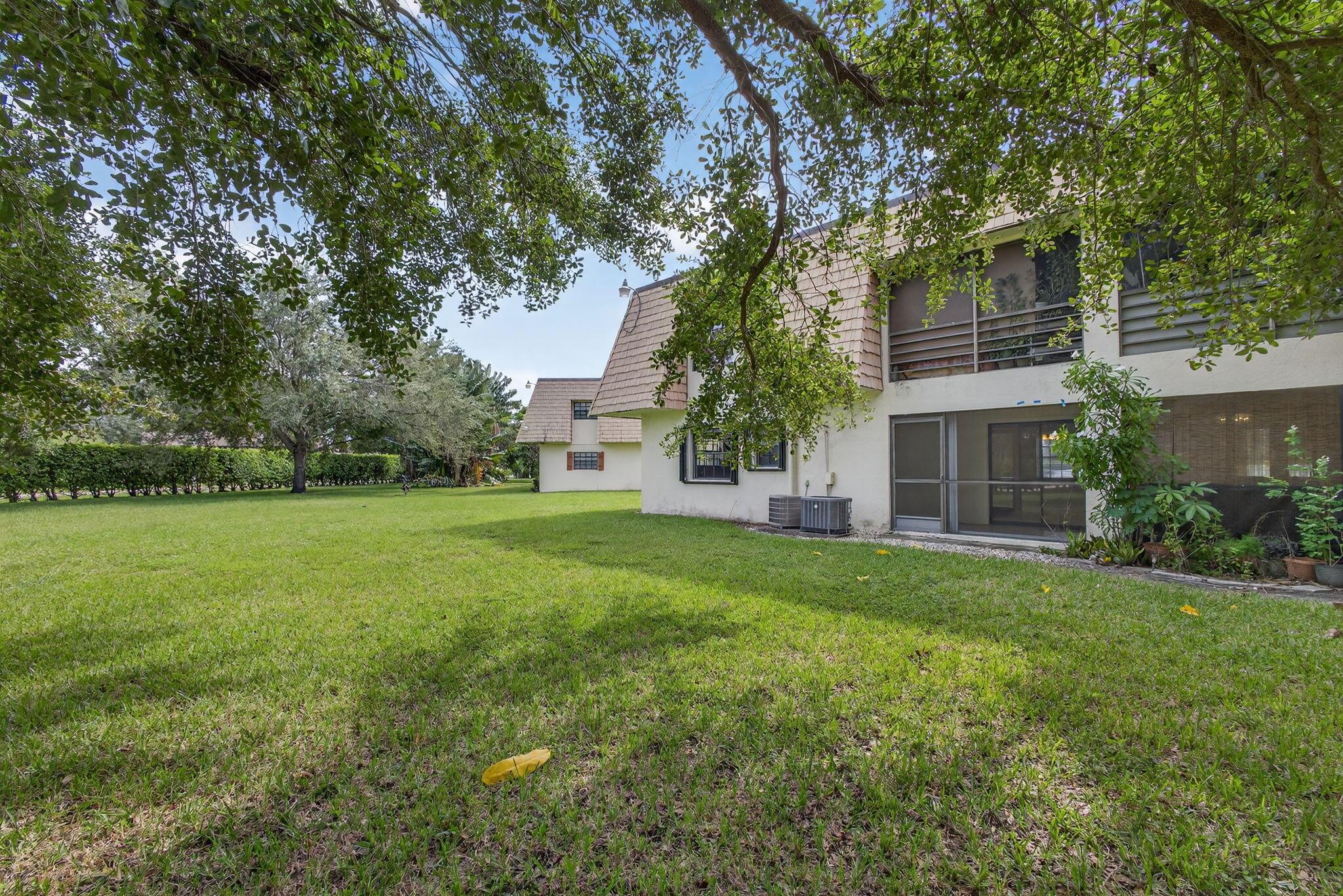 OAK COURT CONDO - Residential