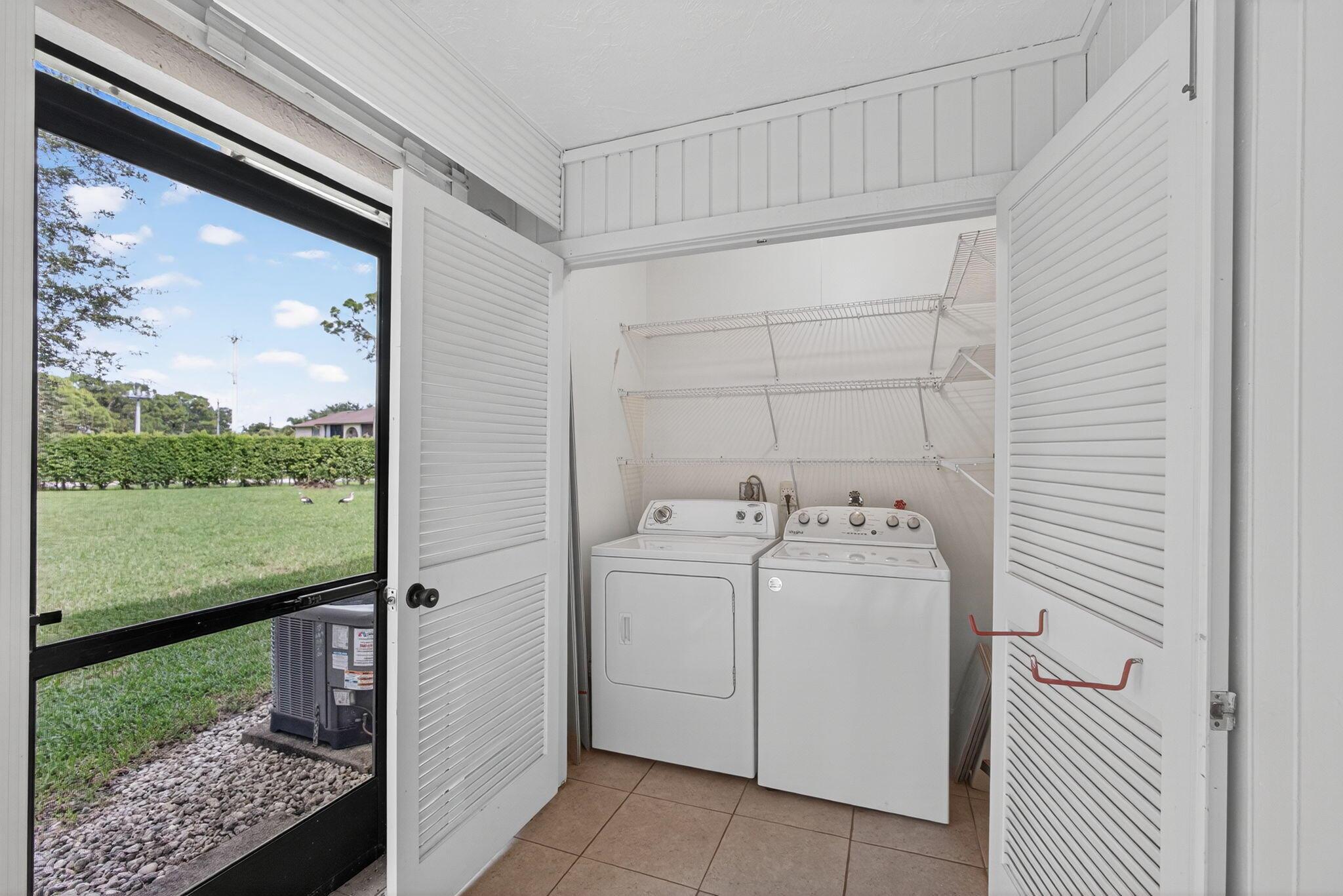 OAK COURT CONDO - Residential