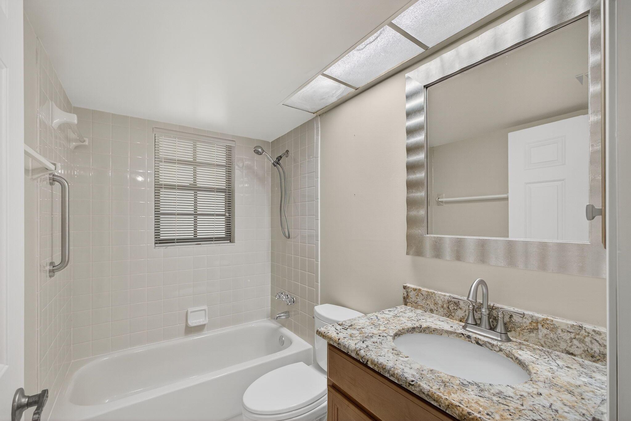 OAK COURT CONDO - Residential