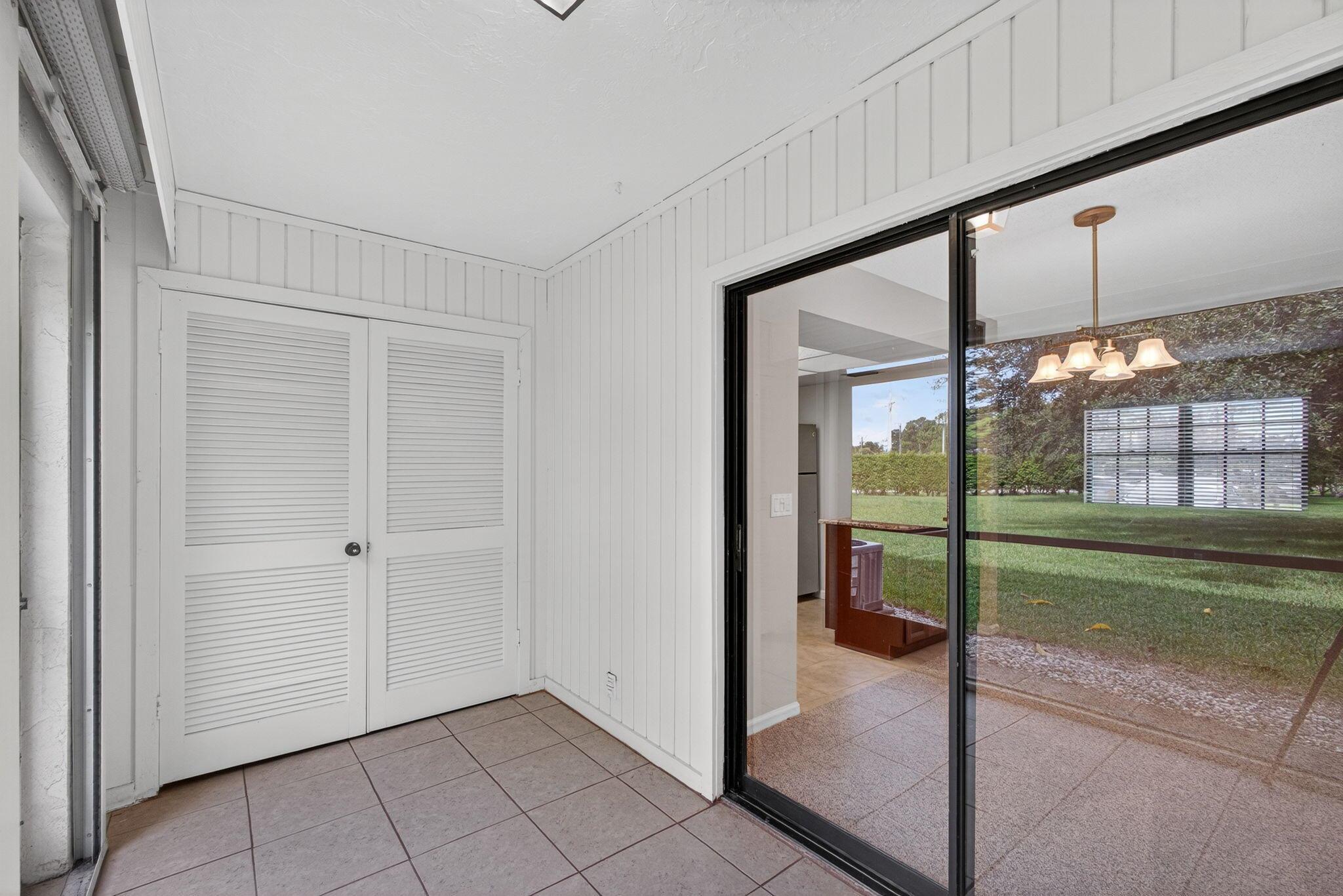 OAK COURT CONDO - Residential