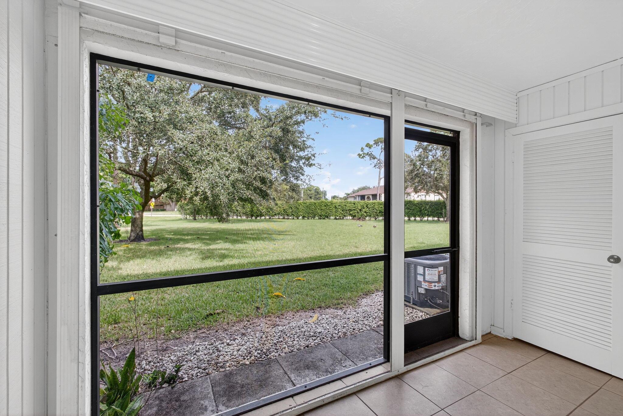 OAK COURT CONDO - Residential
