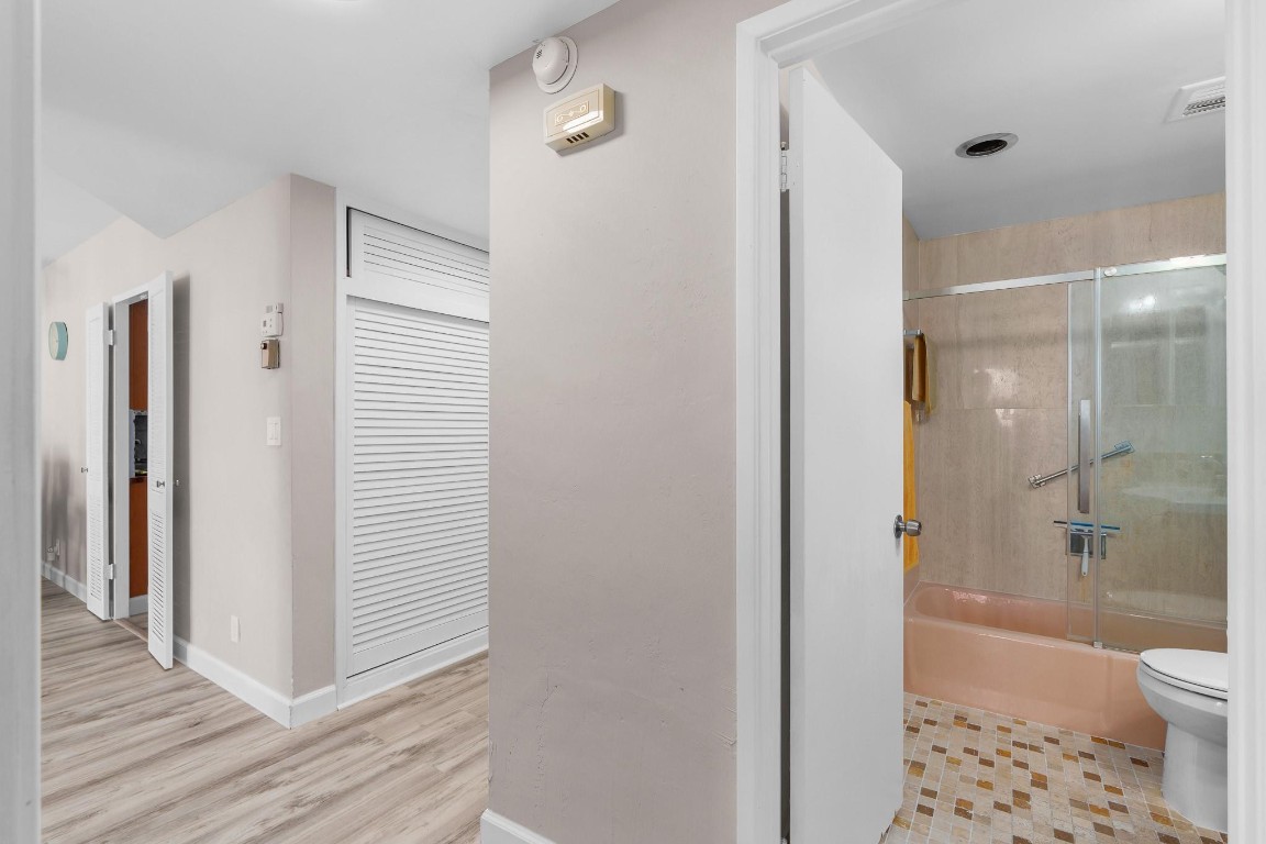 Coral Ridge Towers East - Residential