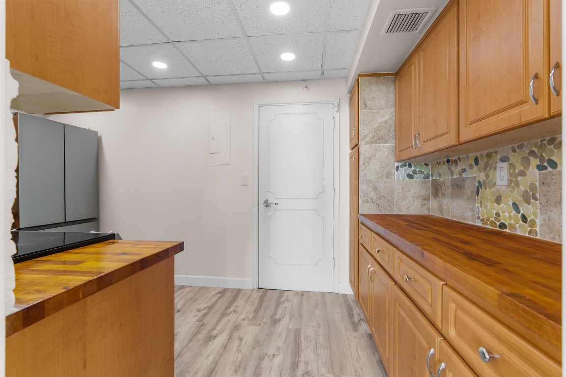 Coral Ridge Towers East - Residential