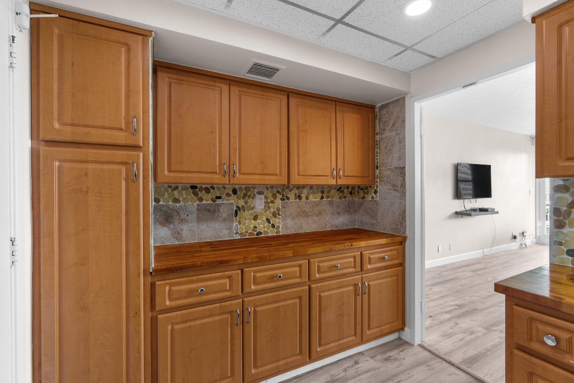 Coral Ridge Towers East - Residential