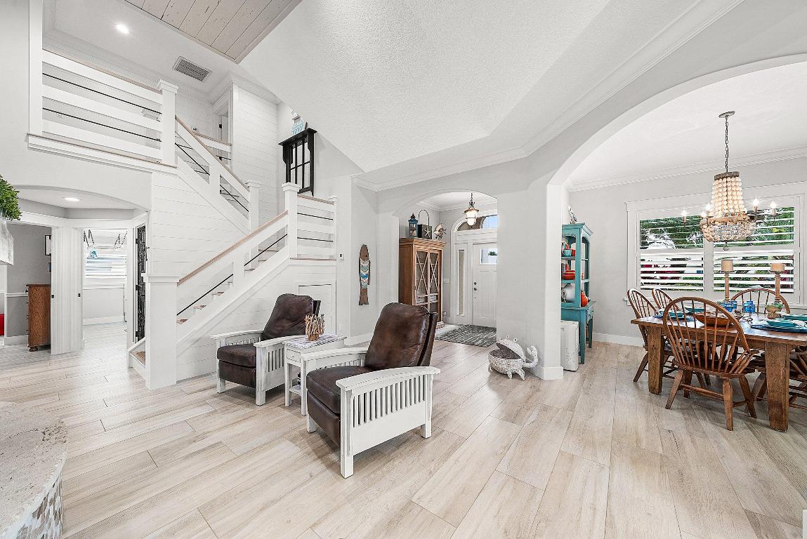 RIVERSIDE - Residential