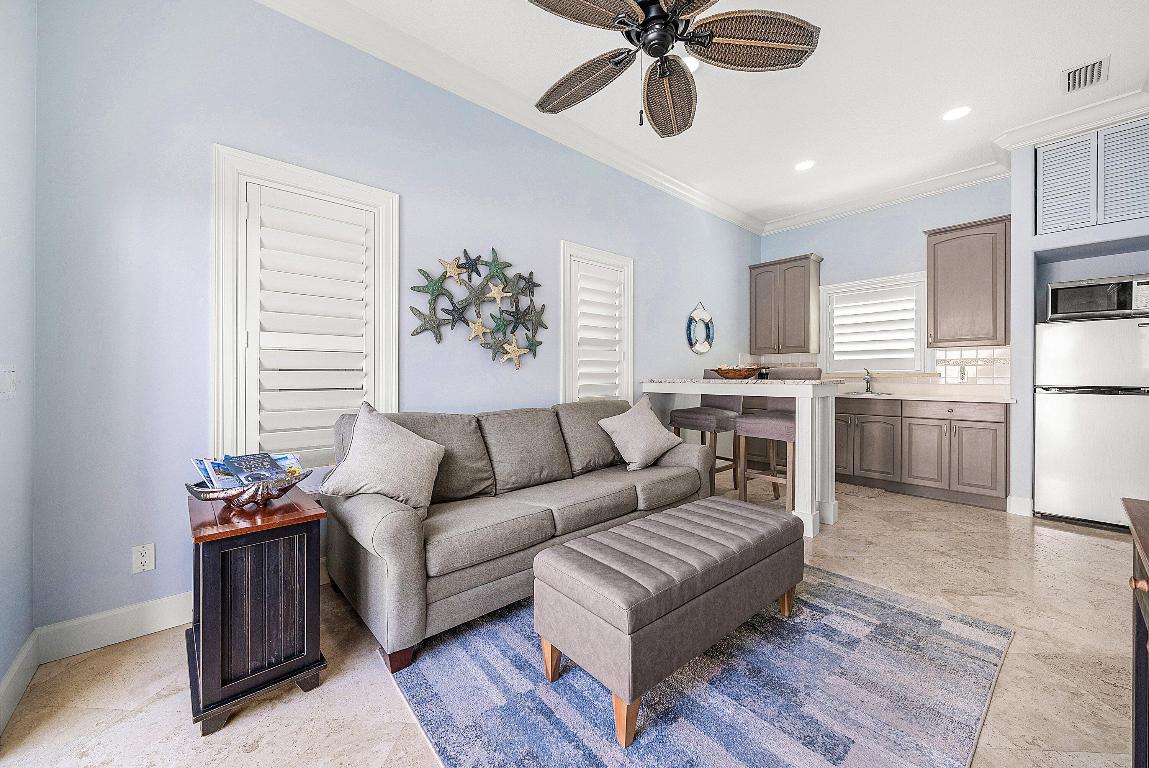 RIVERSIDE - Residential