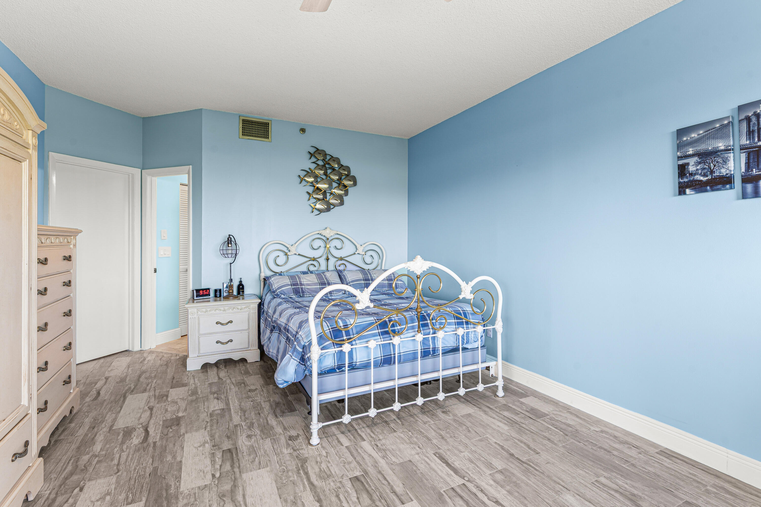 TEQUESTA COVE CONDO - Residential