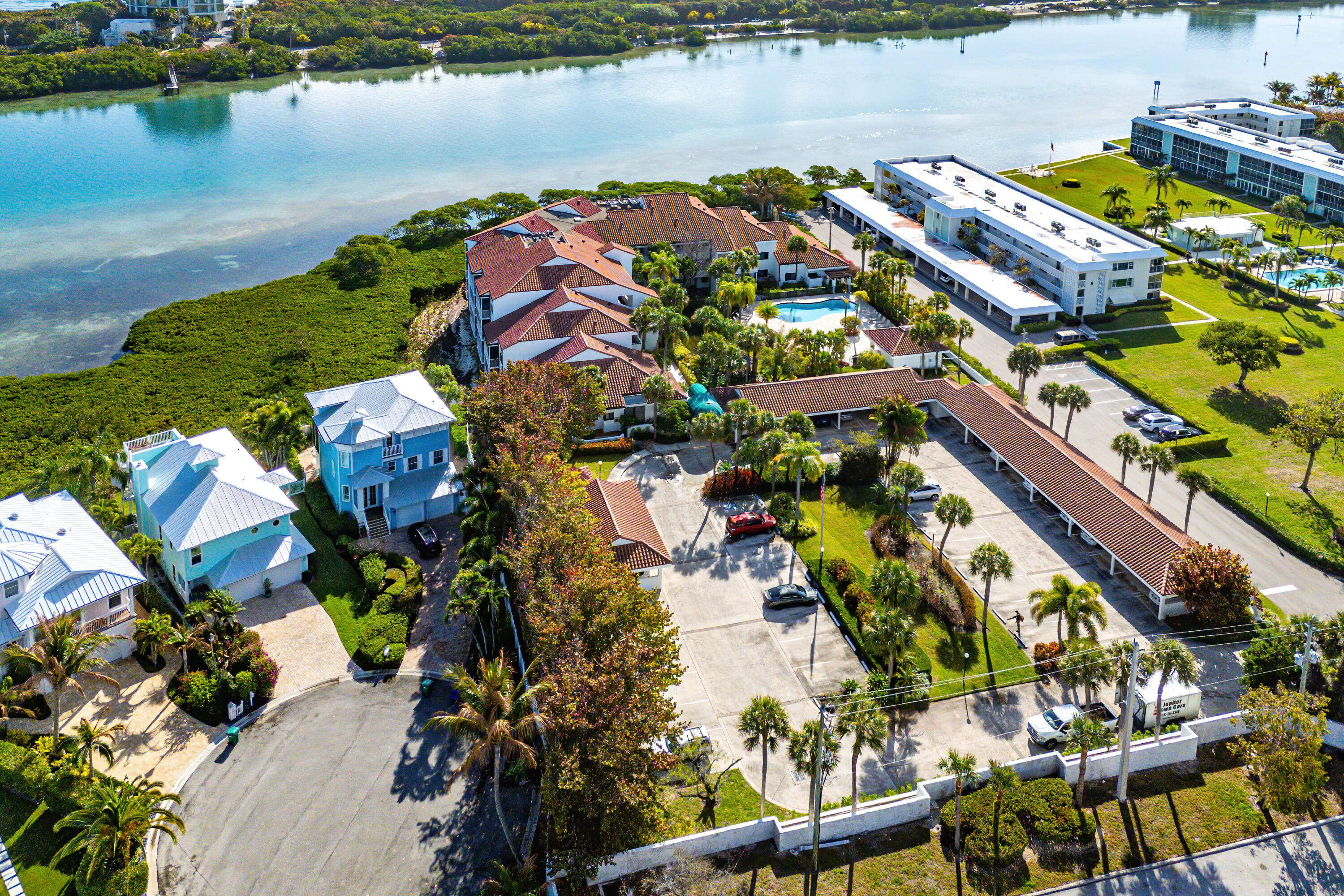 TEQUESTA COVE CONDO - Residential
