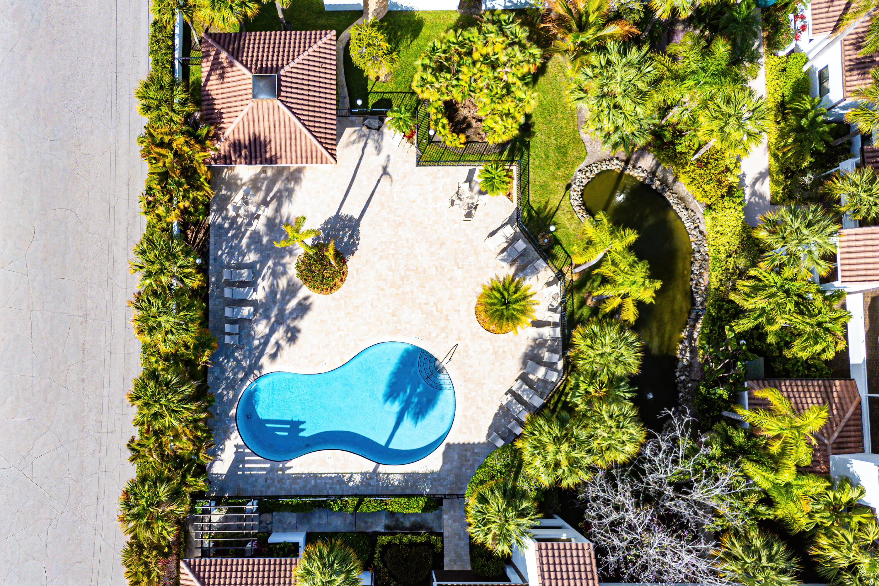TEQUESTA COVE CONDO - Residential