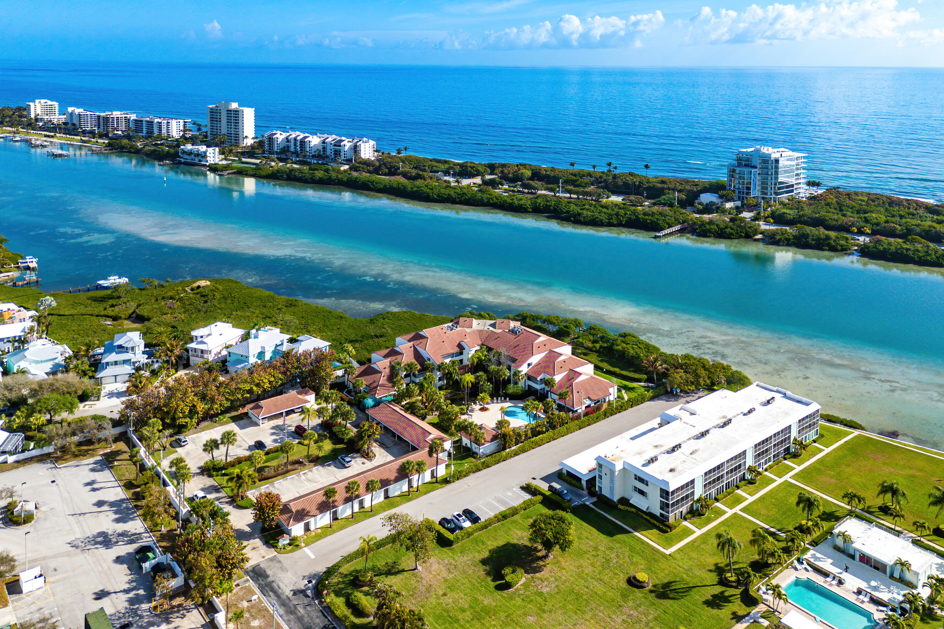 TEQUESTA COVE CONDO - Residential