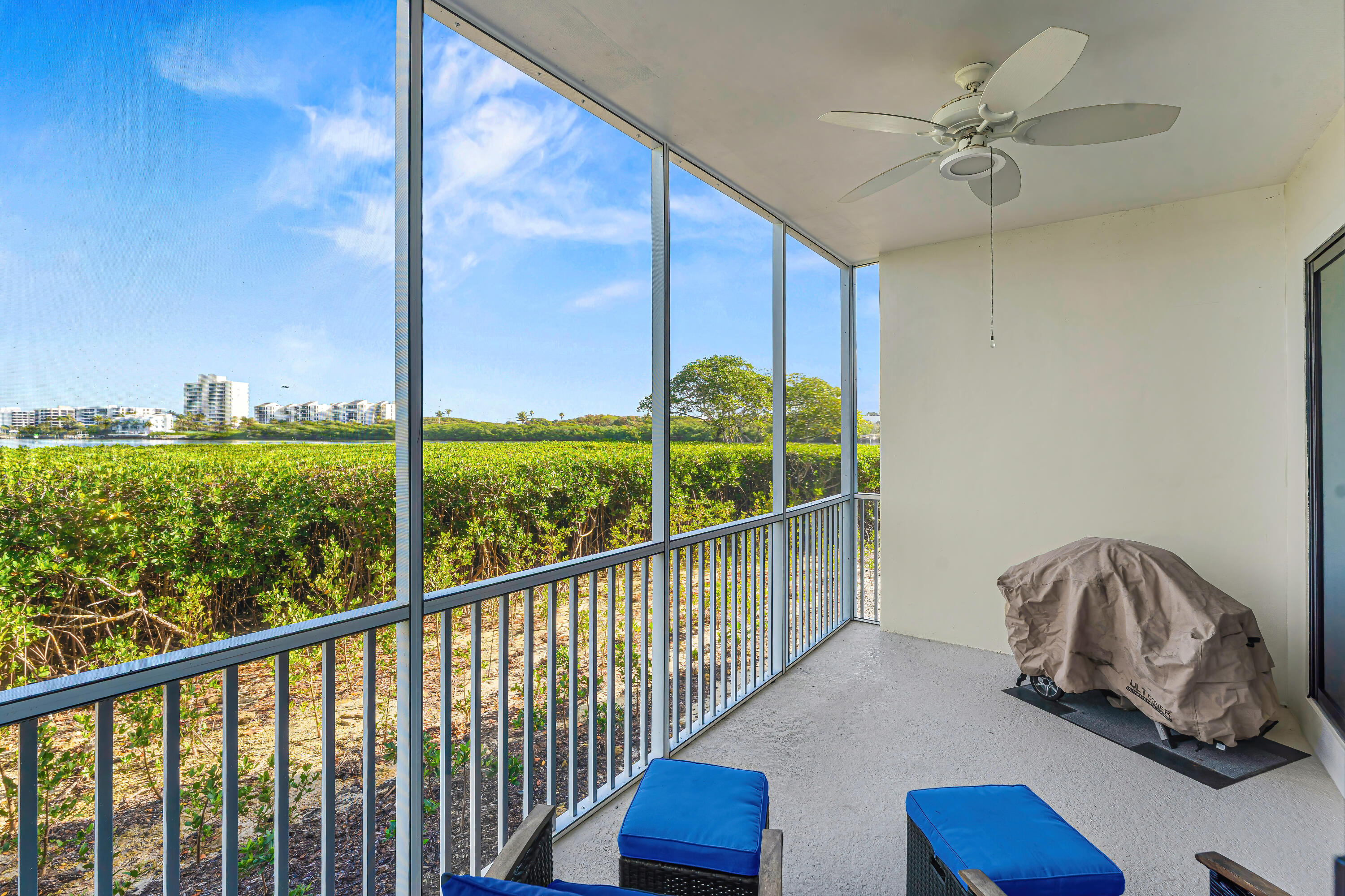 TEQUESTA COVE CONDO - Residential