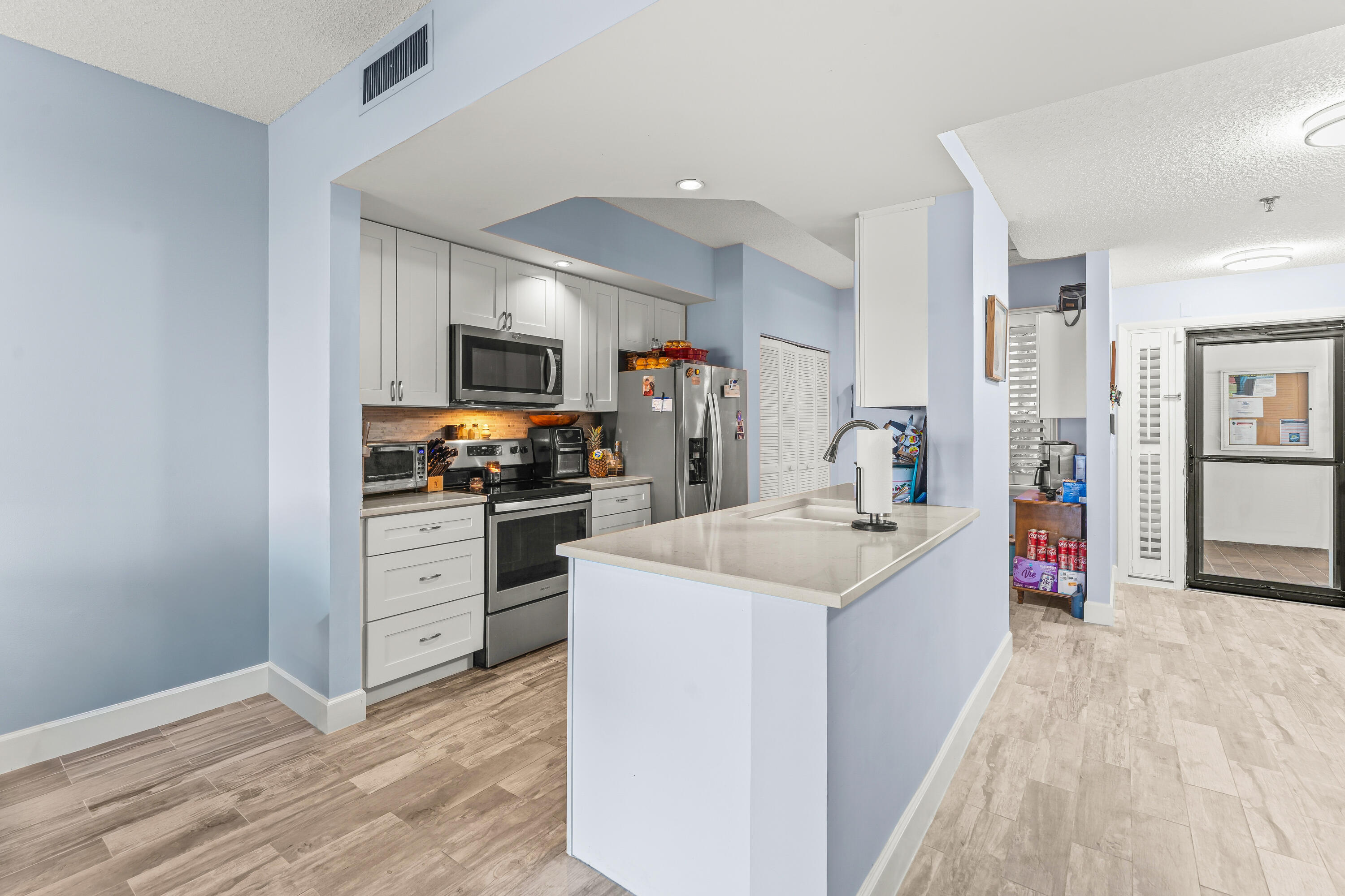 TEQUESTA COVE CONDO - Residential