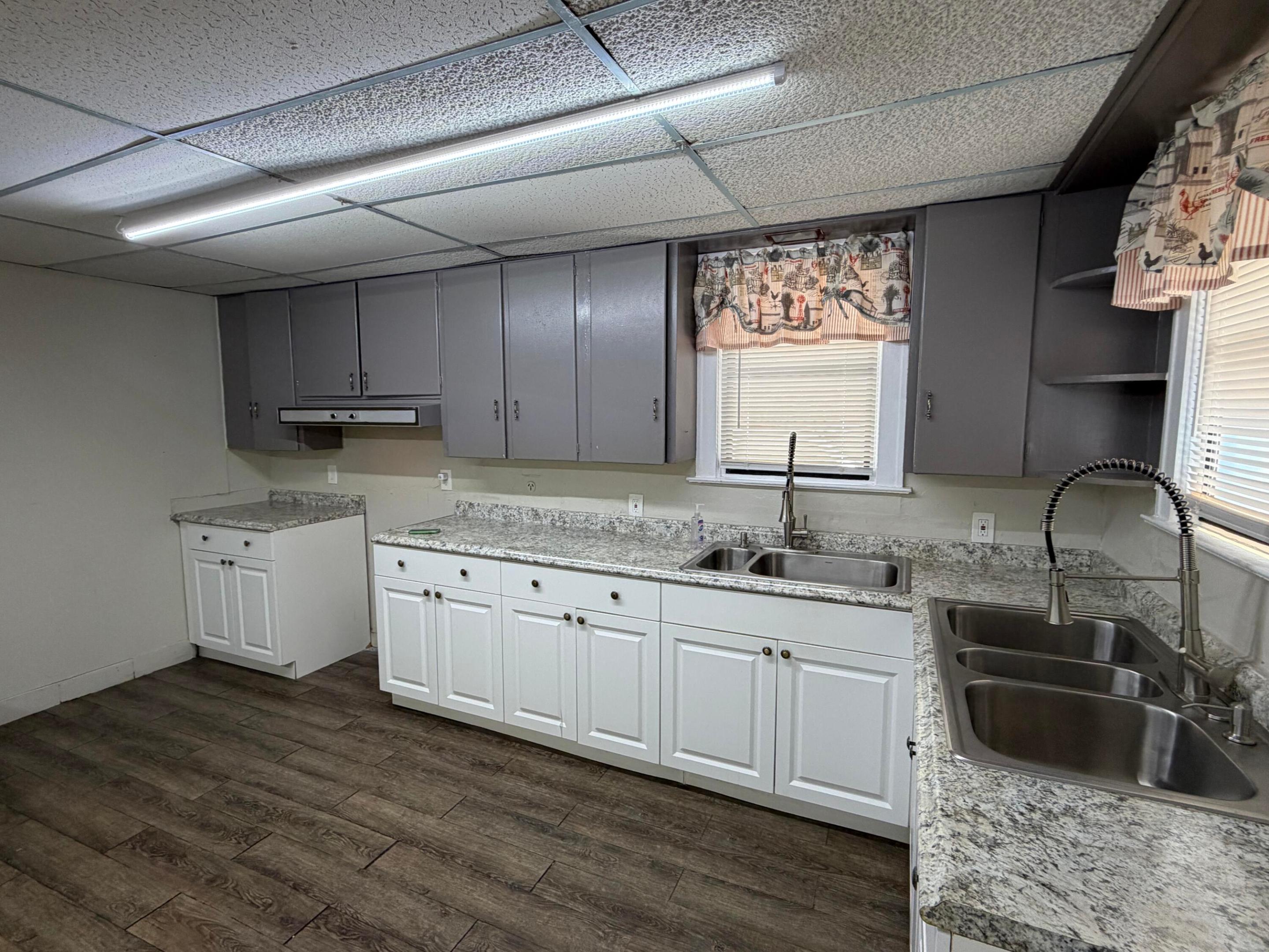 TOWN OF DELRAY - Residential