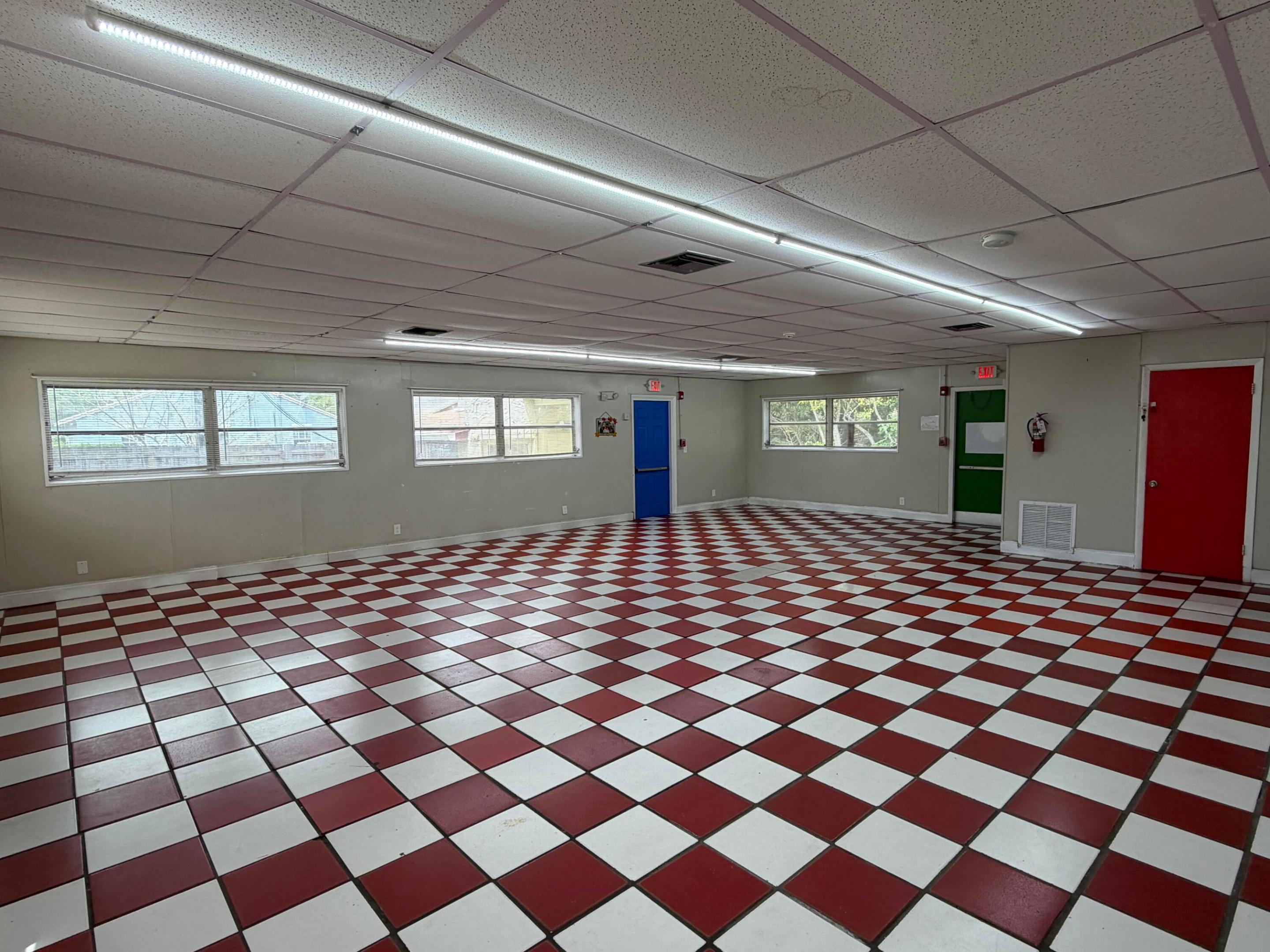 TOWN OF DELRAY - Residential