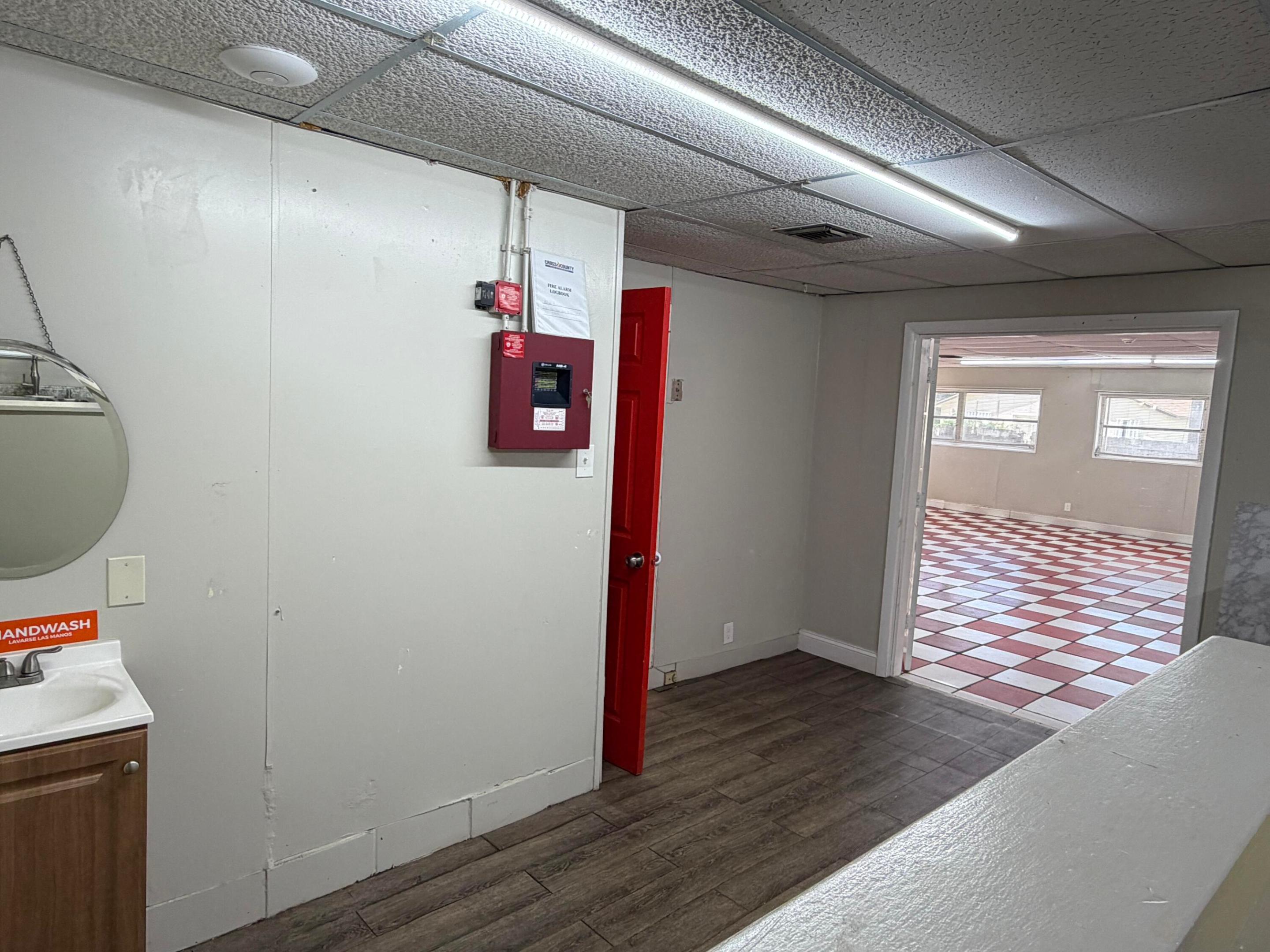 TOWN OF DELRAY - Residential