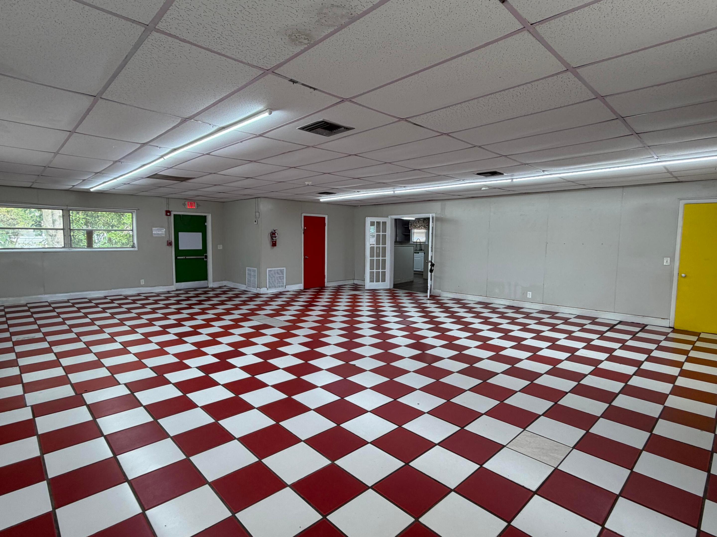 TOWN OF DELRAY - Residential