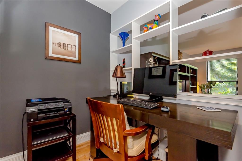 Middle River Townhouses - Residential