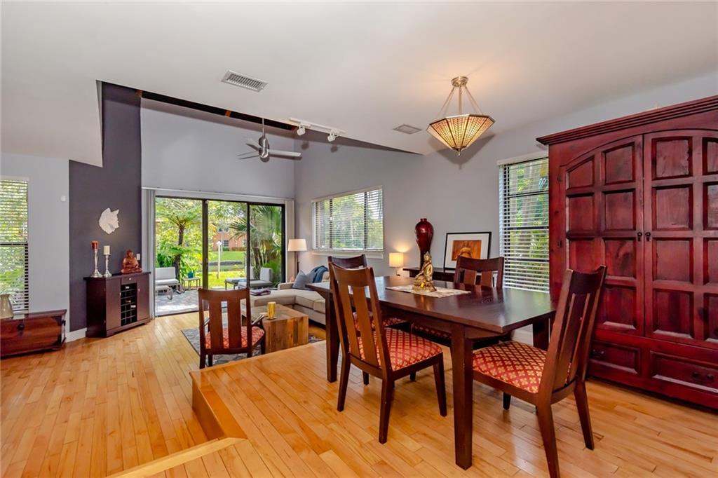 Middle River Townhouses - Residential