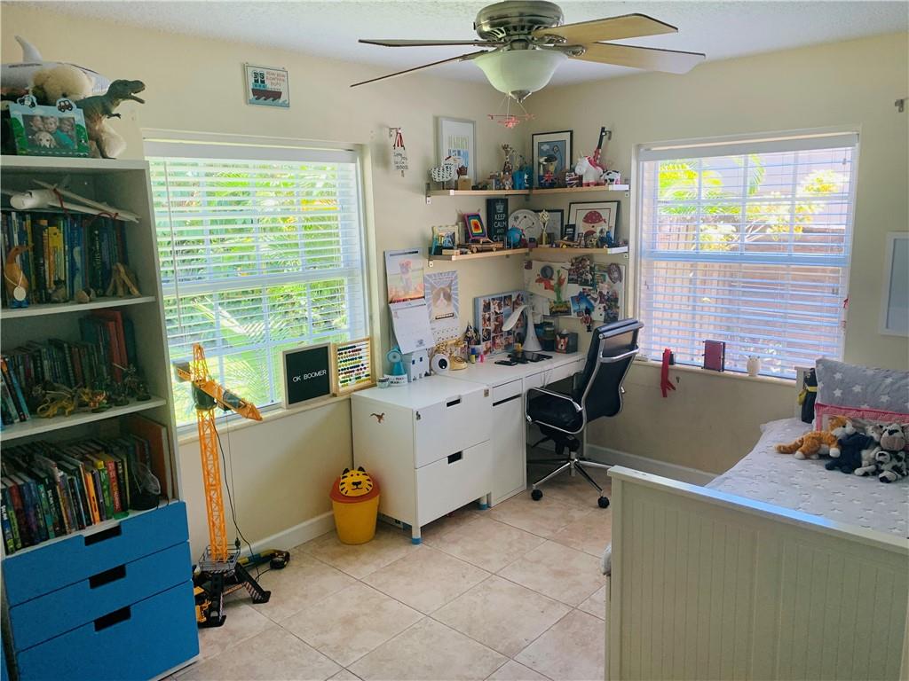 REPLAT OF PT OF REV PLAT - Residential