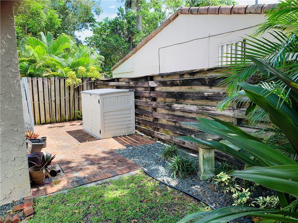 REPLAT OF PT OF REV PLAT - Residential