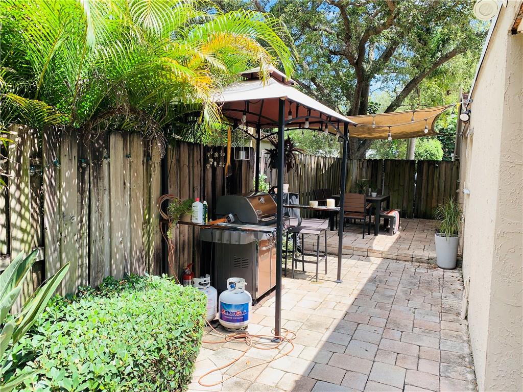 REPLAT OF PT OF REV PLAT - Residential