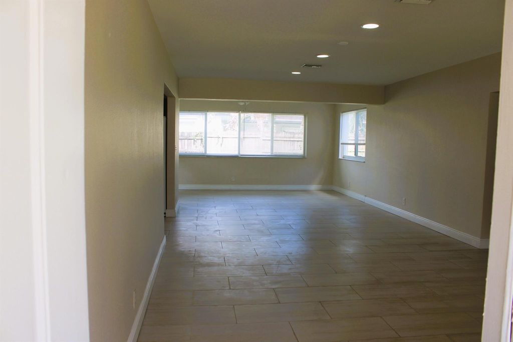 Photo of 3231 SW 23rd Court, Fort Lauderdale, FL 33312 (MLS # R11029923)