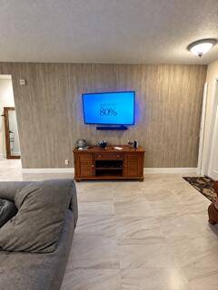 Photo of 118 EVERGRENE Parkway, Palm Beach Gardens, FL 33410 (MLS # B26078304)