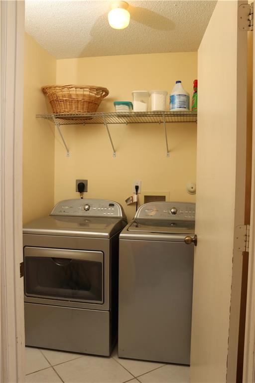 CENTEX-REPLAT OF A PORTIO - Residential