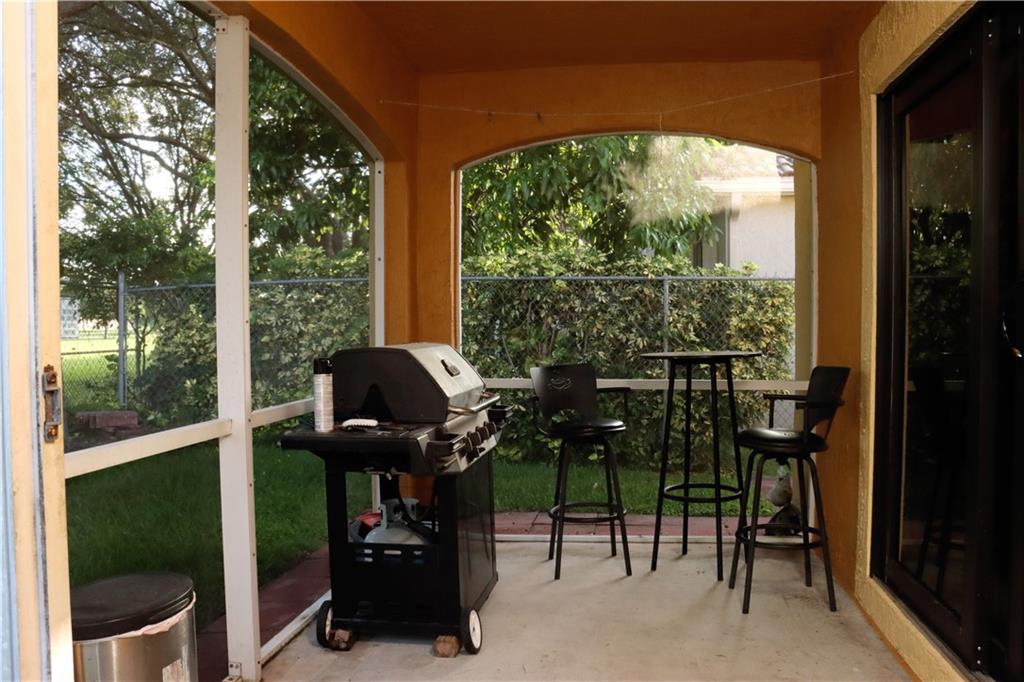 CENTEX-REPLAT OF A PORTIO - Residential